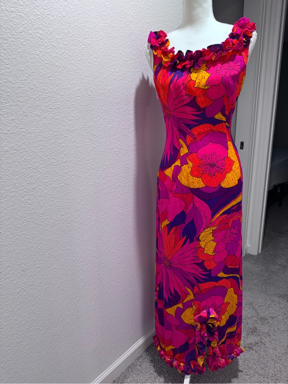 Vintage day-glo 60s Floral Hawaiian Maxi Dress